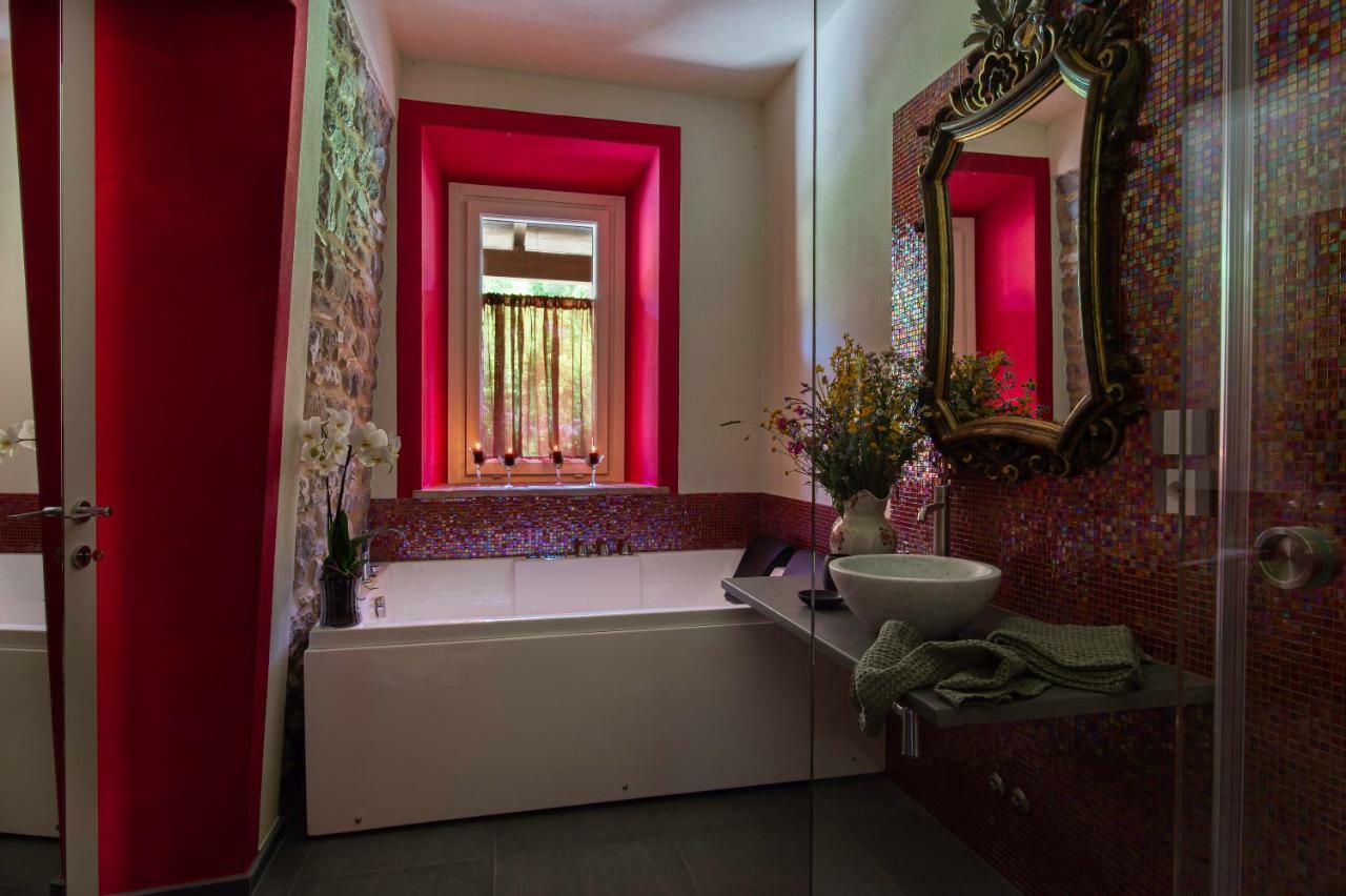 Вилла Relais Sant'Ambrogio Боббио Экстерьер фото